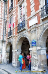 Maison de Victor Hugo on Place des Vosges